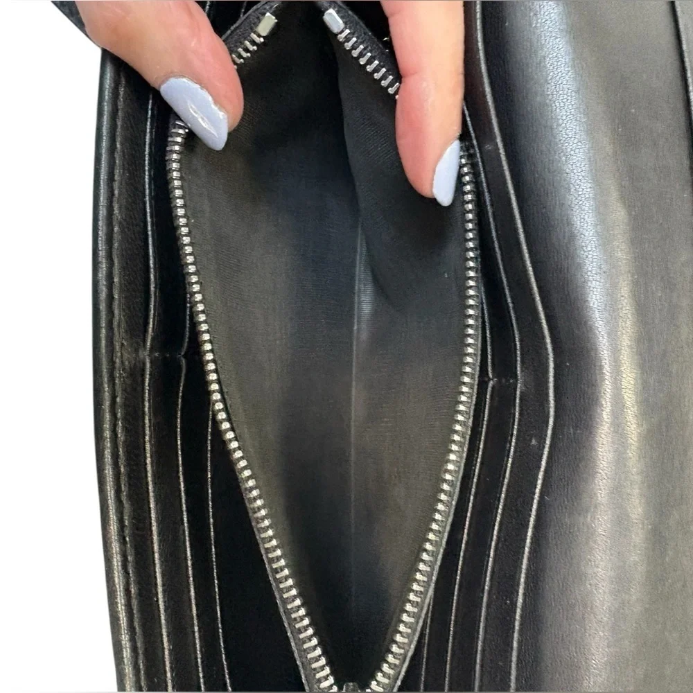Miu Miu Black Matelassé Crystal Wallet 💎 Limited Edition w/ ID Holder - Picture 9 of 16